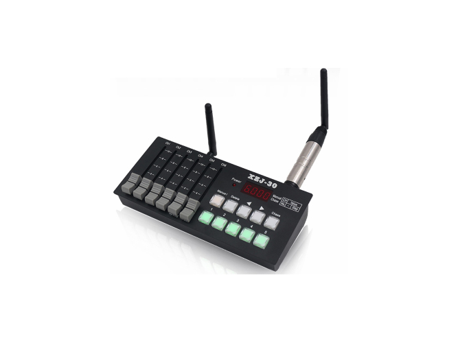 ​30 control desk