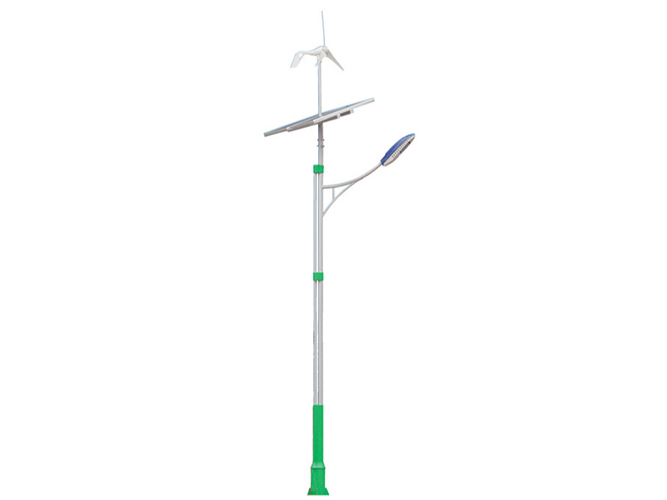 Solar wind hybrid street light 066