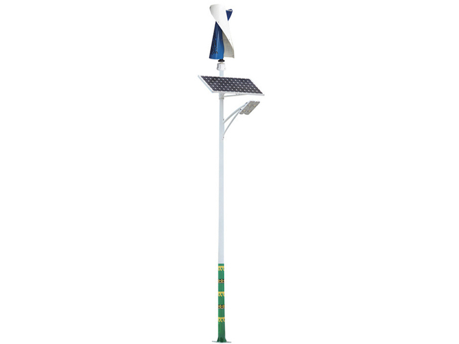 Solar wind hybrid street light 067
